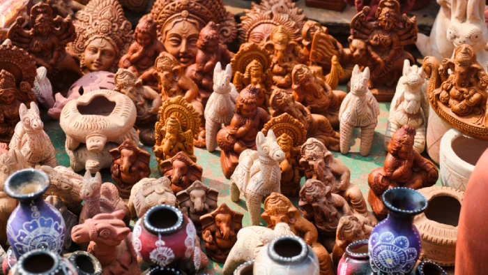 Hampi Handicrafts: Best Souvenirs to Buy – A Complete Guide
