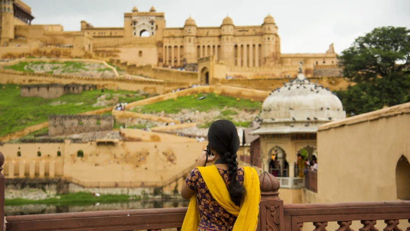 How to Avoid Crowds in Jaipur: Insider Tips