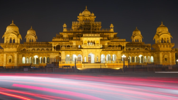 Jaipur for Luxury Travelers: VIP Tours and Exclusive Experiences