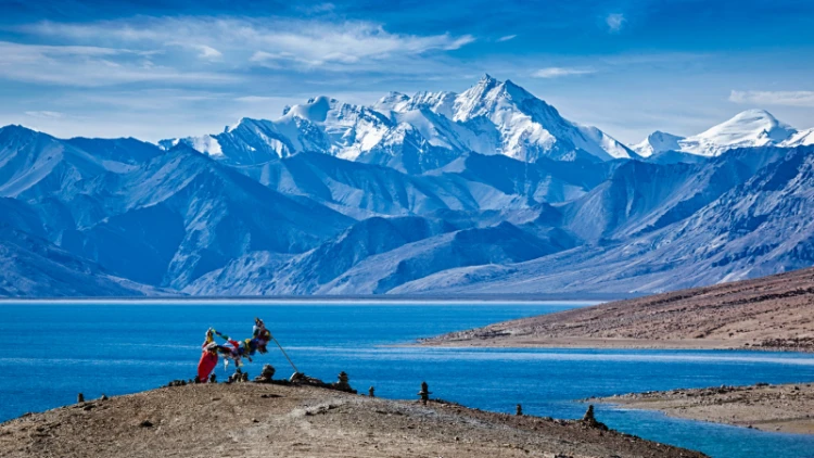 Pangong Lake Travel Guide 2025: Best Time to Visit, Stay, and Tips