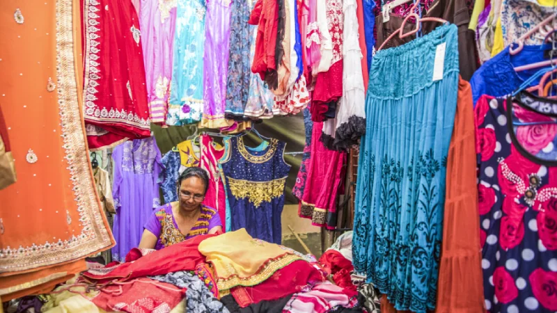 Top 10 Street Markets in Mumbai for Bargain Shopping