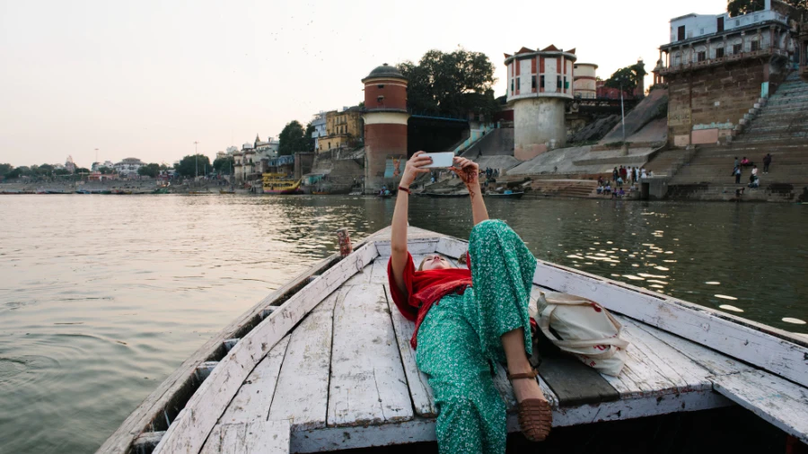 Varanasi Travel Safety Tips: Dos and Don’ts for Tourists