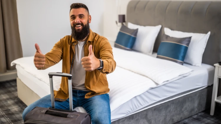 Airbnb vs Budget Hotels in India – Which One Saves More Money?