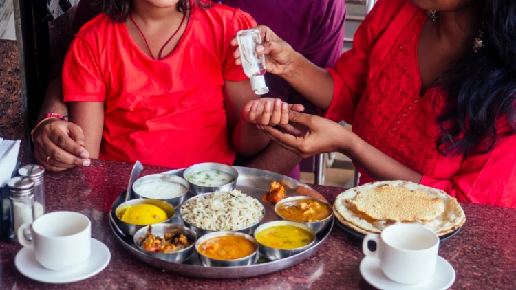 How to Plan Budget Meals While Traveling in India