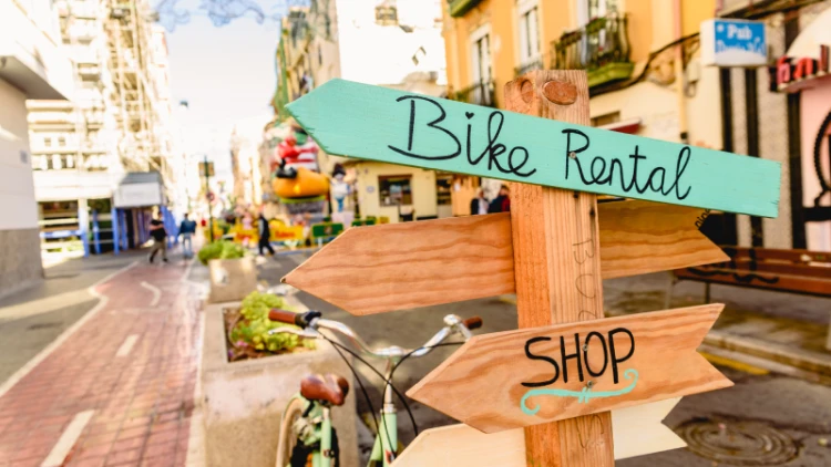 How to Rent a Bike or Scooter in India for Cheap
